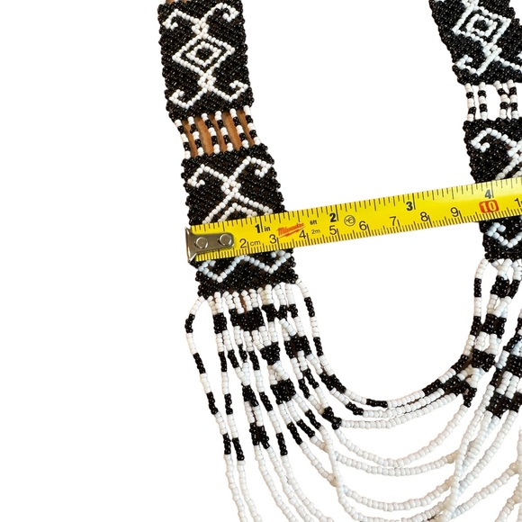 Vintage Native Hand Beaded Black & White Seed Bead Necklace - Picture 2 of 5